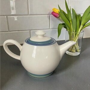Pfaltzgraff Ocean Breeze Teapot